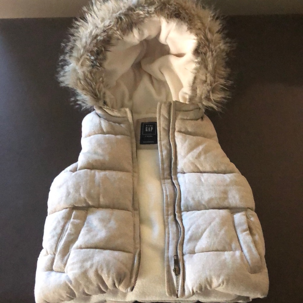 Super cute Gap Kids gold with faux fur hoodie.